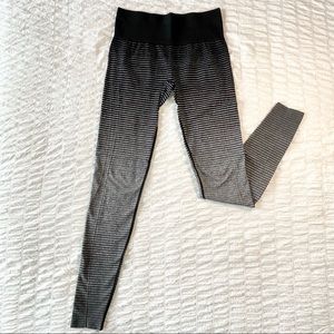 Marika ombré gradient stripe leggings